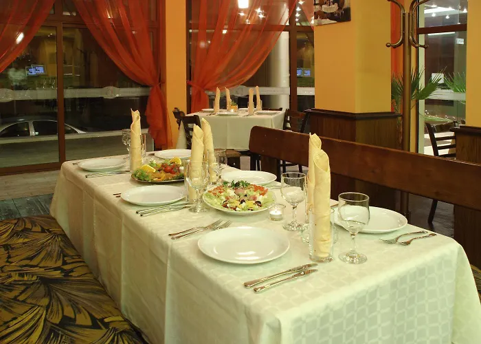 парк хотел Хотел 2*